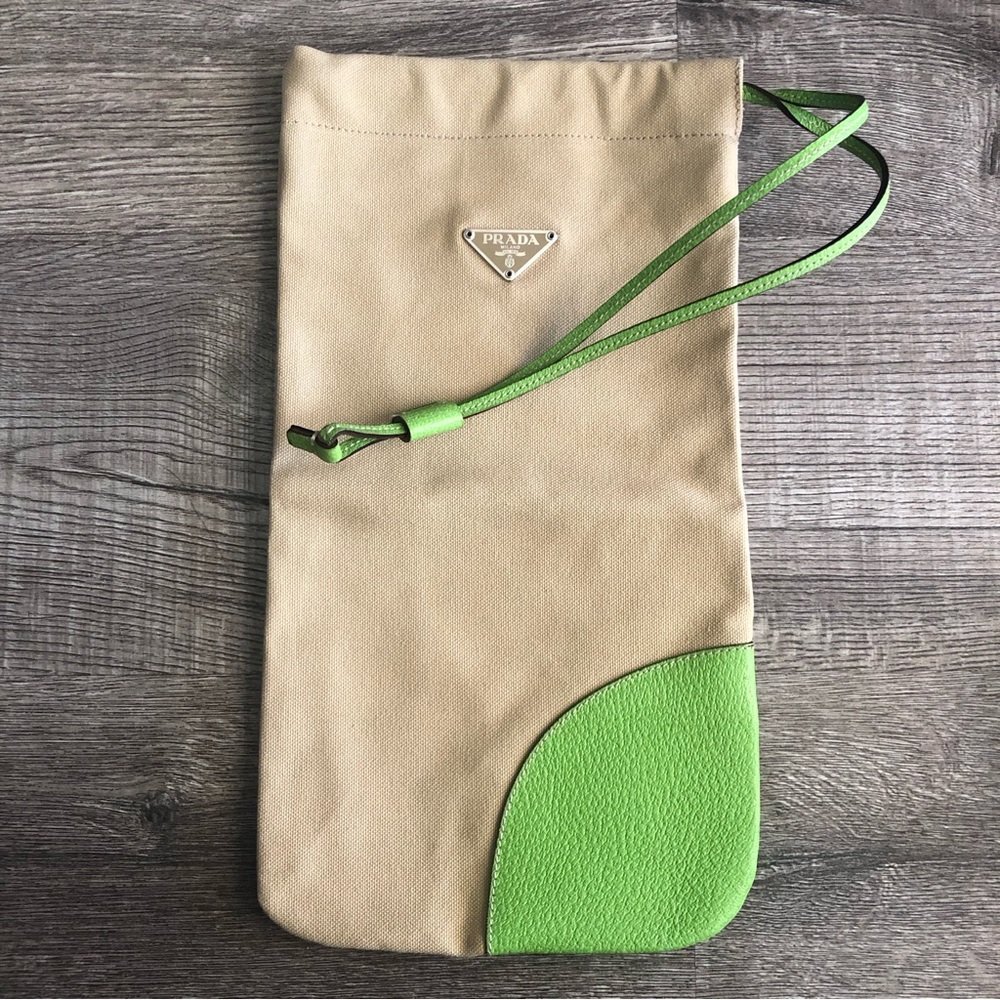 ✨RARE✨ PRADA Pouch Bag NWOT